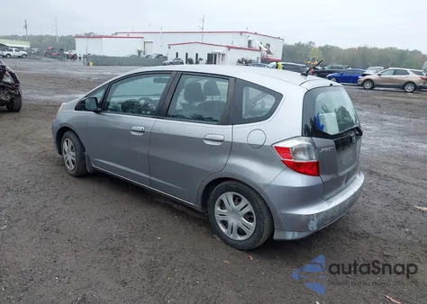 2010 Honda Fit z USA, uszkodzony, nr VIN JHMGE8G21AS001474